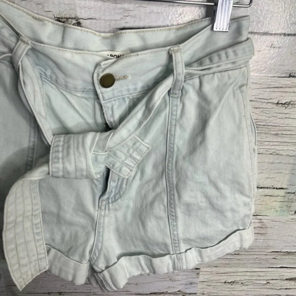 Billabong denim jean shorts size xs  with belt - Picture 3 of 8